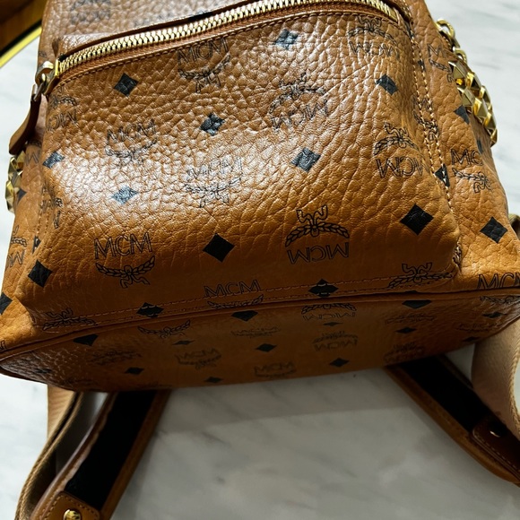 MCM Stark Side Stud Backpack Cognac - Picture 7 of 12